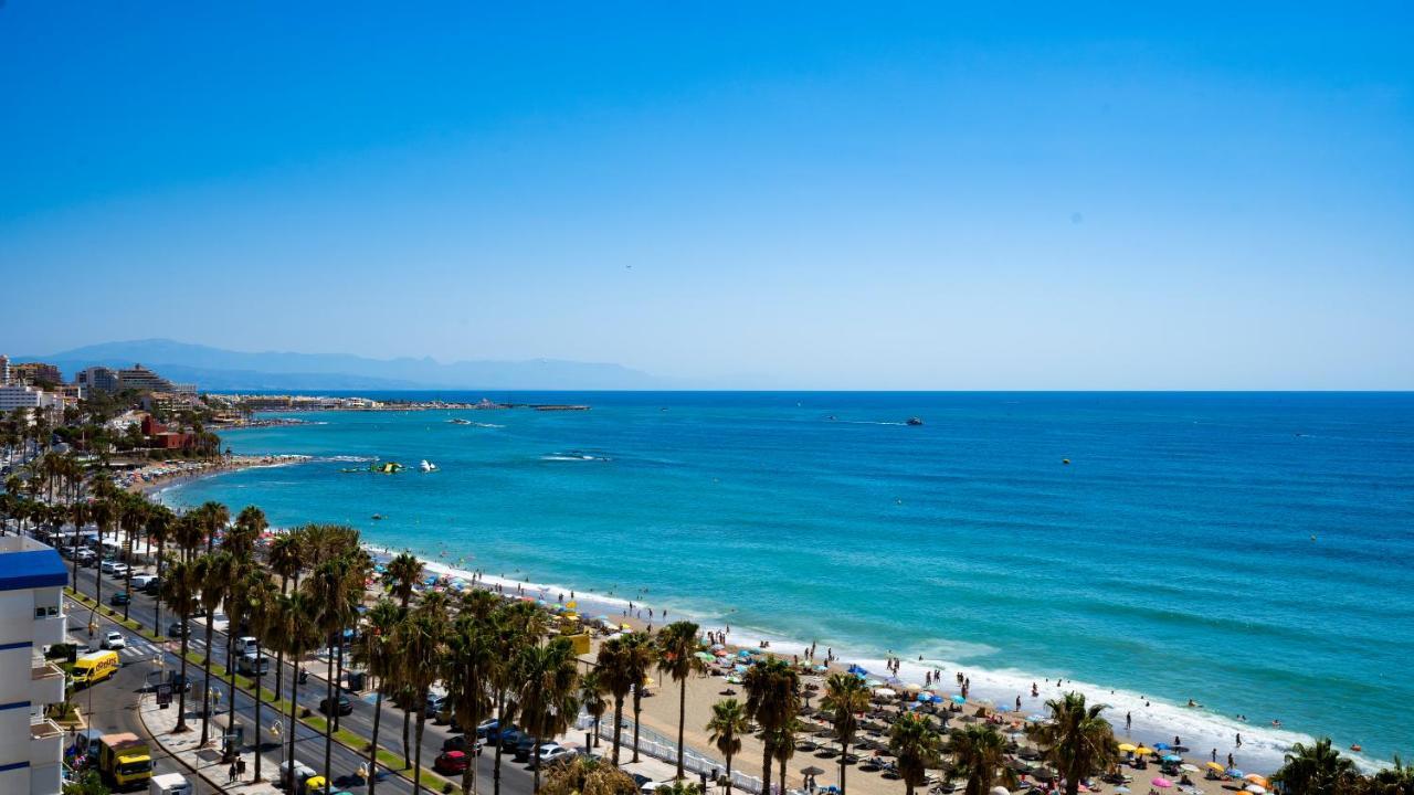 Aloha Apartamentos - Primera Linea De Playa - Vista Al Mar Бенальмадена Екстер'єр фото